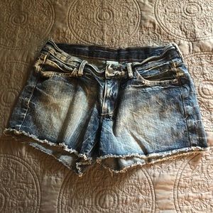 Old Navy blue jean shorts!